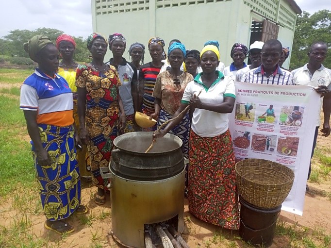 Formation à la cuisson des amandes de karité